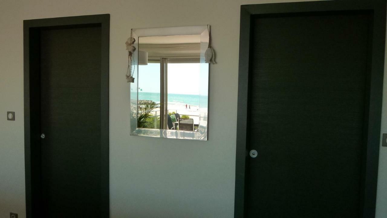 Residence La Voile Blanche 1 フロンティニャン エクステリア 写真