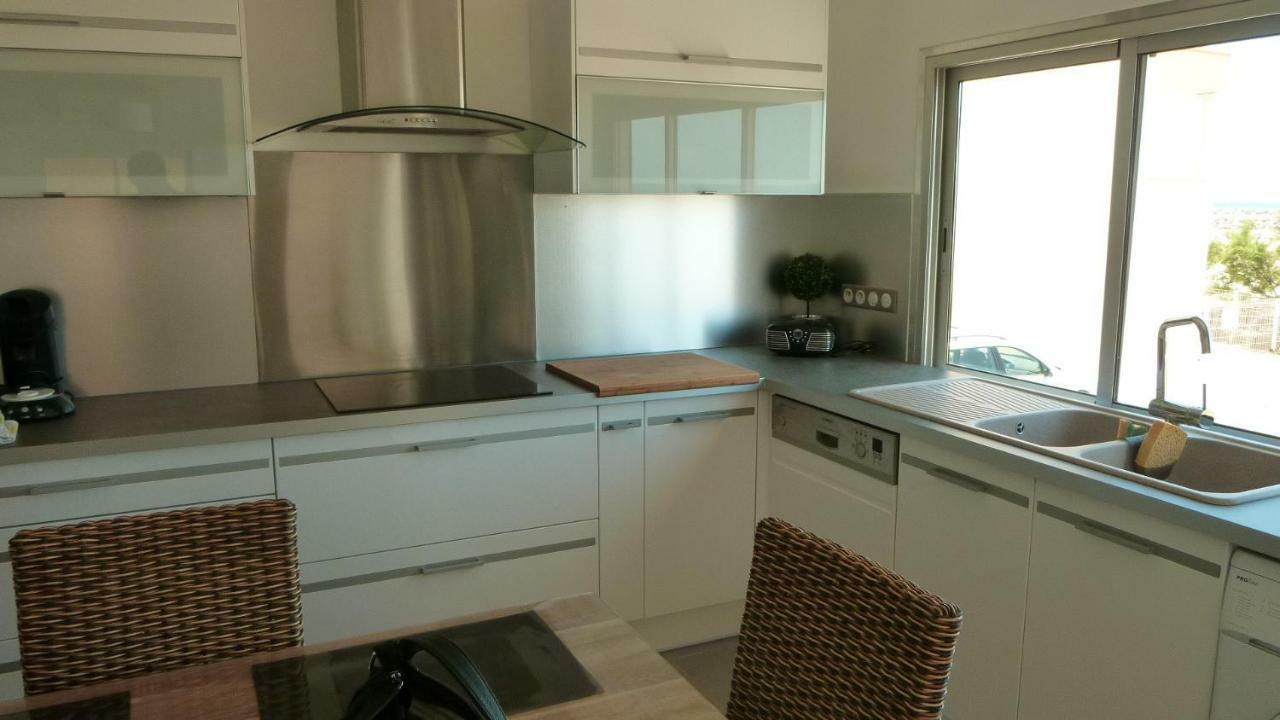 Residence La Voile Blanche 1 フロンティニャン エクステリア 写真